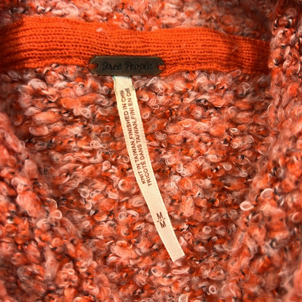 NWT Free People BFF Cowl Neck Sweater Scarlet Flame SZ medium - Picture 3 of 7